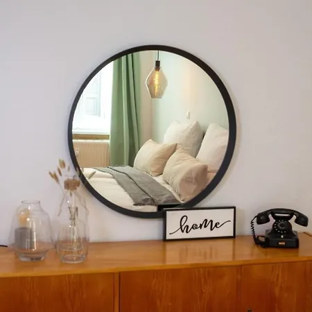 No1 Apartment *